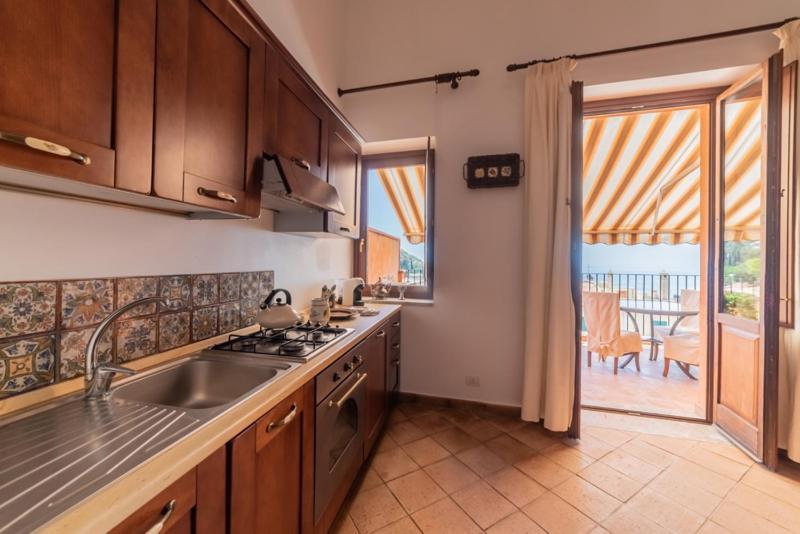 Vilagos Apartments & Loft Taormina Buitenkant foto