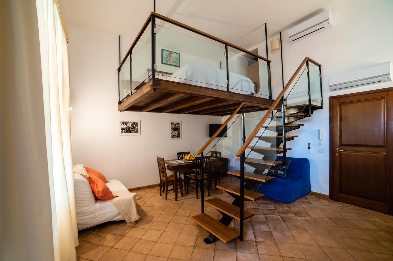 Vilagos Apartments & Loft Taormina Buitenkant foto